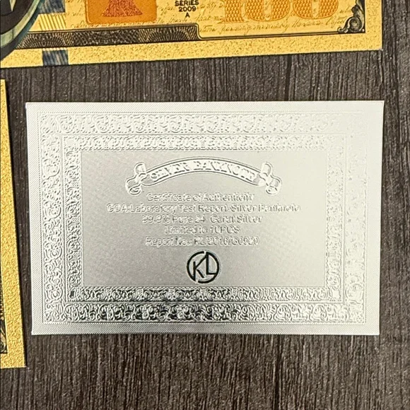 Marvel Art collectible gold foil banknotes featuring Marvel superheroes - 24k
